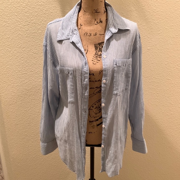Women’s H&M Striped Button Down Long Sleeve Top - Picture 3 of 10